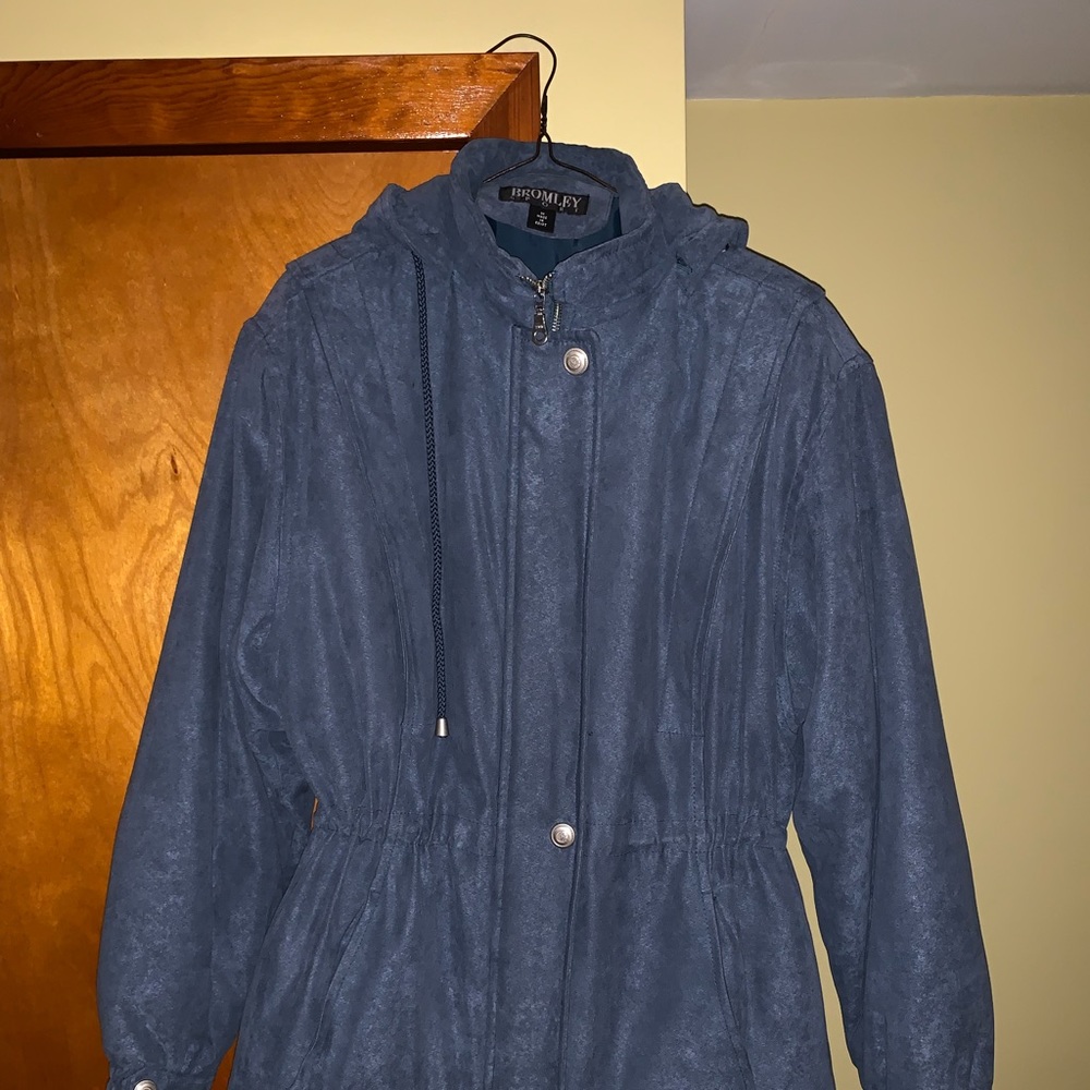 Woman’s Bromley Sport Winter Coat, Medium, Used